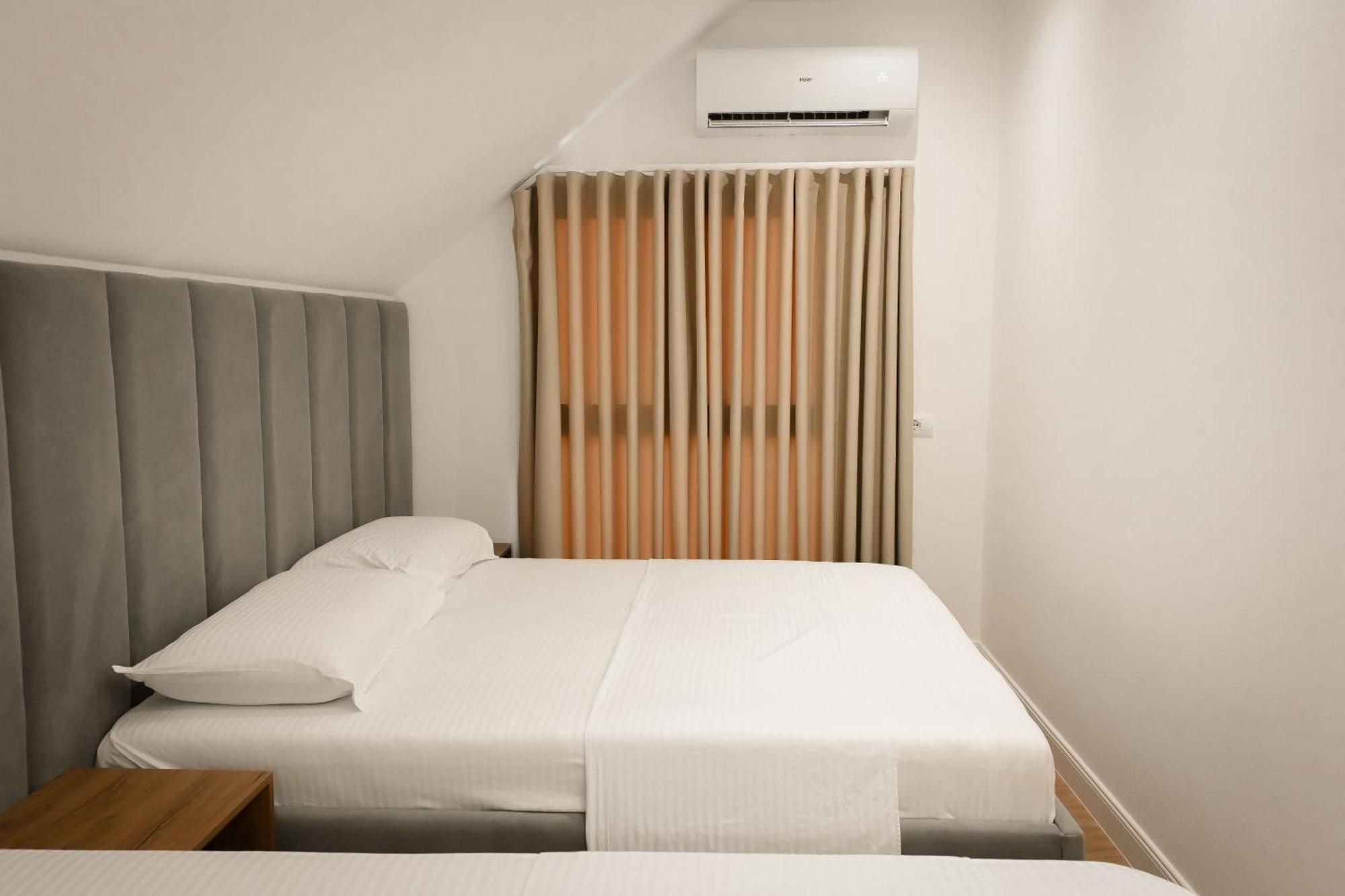 Venezia Hotell Shëngjin