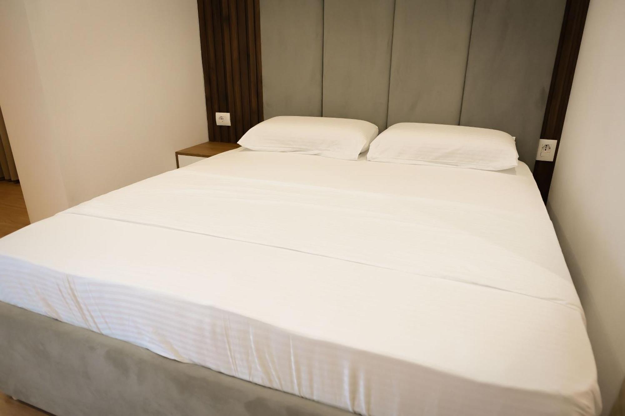 Venezia Hotell Shëngjin